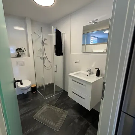 Ferienwohnung In Der Pfalz * Zeiskam