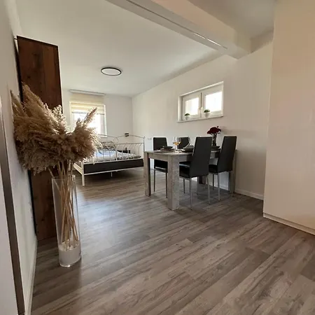 Lägenhet Ferienwohnung In Der Pfalz *